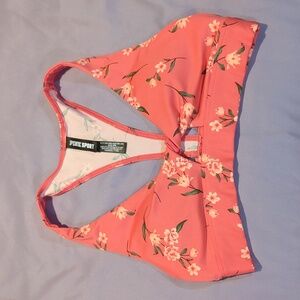 PINK Ultimate S sports bra